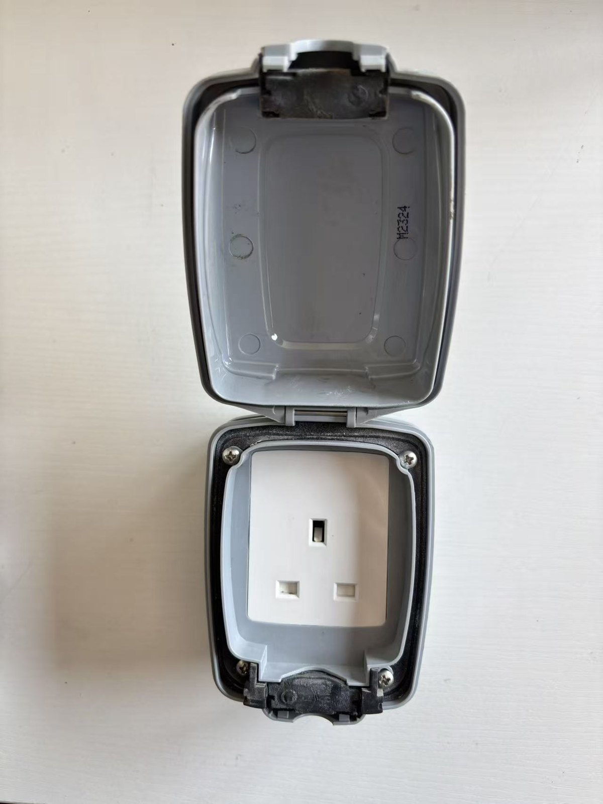 防水 13A 無掣蘇