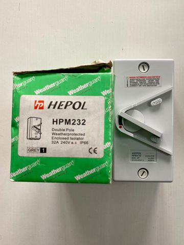 32A 雙極防水負荷隔離開關（刀掣）