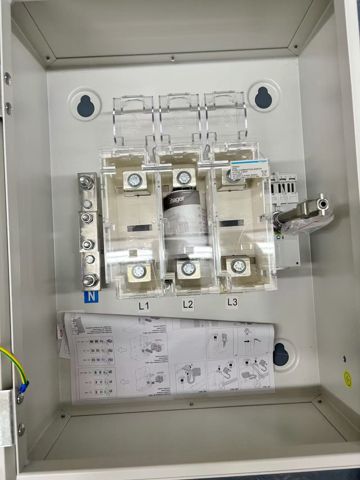 200A TPN 密封式熔絲開關（刀掣） 圖片 4